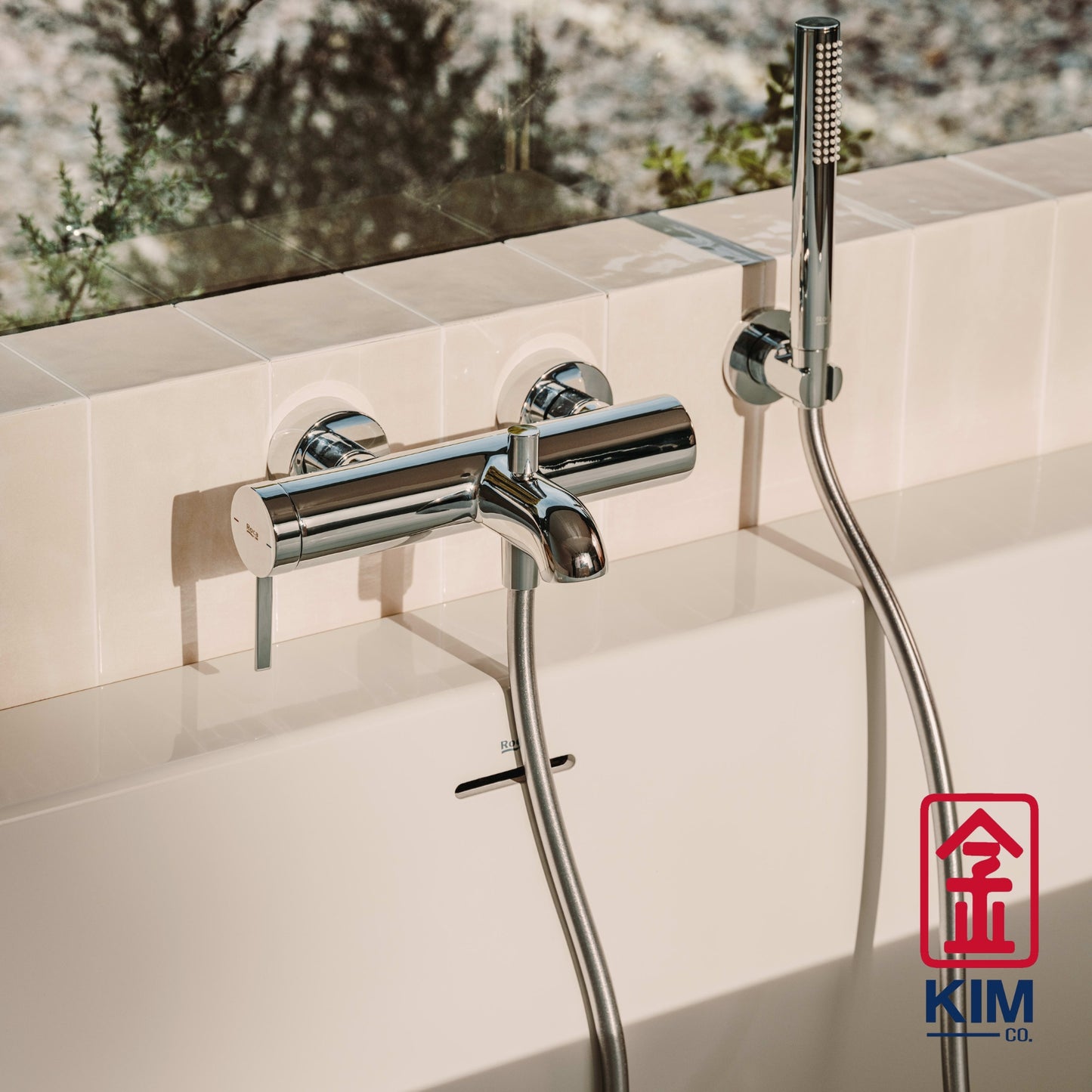 Roca Ona Wall-Mounted Bath-Shower Mixer (A5A029EC00)